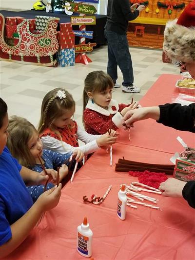 Breakfast w Santa crafts